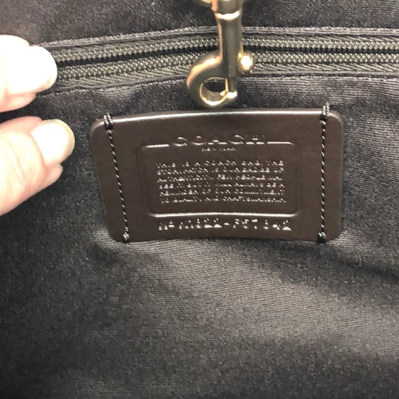 NWT coach PVC drawstring carryall light khaki - Picture 7 of 8